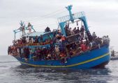 400 مفقود في غرق مركب مهاجرين في البحر المتوسط