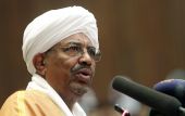 البشير يحصد أصوات الناخبين في سباق الرئاسة في السودان وحزبه يتقدم