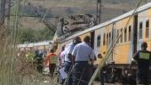مقتل شخص وإصابة 80 في حادث اصطدام قطارين بجنوب أفريقيا