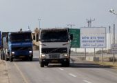 إسرائيل تستأنف إدخال البضائع والمساعدات لغزة بعد توقف 3 أيام