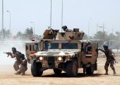 الجيش العراقي يحرر «الجسر الياباني» ووزارة الدفاع تؤكد استعدادها لمعركة «كبرى»