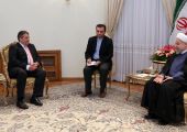 وزير الاقتصاد الألماني يختتم زيارته لإيران بجولة سياحية في أصفهان