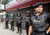 الشرطة في بنجلادش تعتقل ستة في حملة على الجماعات الإسلامية