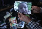 نتنياهو يجري اتصالاً هاتفياً بعباس بعد مقتل طفل فلسطيني حرقاً