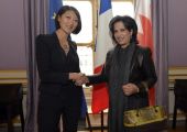 الشيخة ميّ تلتقي وزيرة الثقافة الفرنسيّة في باريس