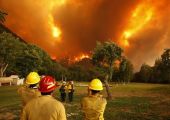 اعلان حالة الطوارئ في ولاية كاليفورنيا بسبب حرائق هائلة