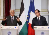 عباس يحذر من مخاطر اندلاع انتفاضة جديدة بسبب الأقصى