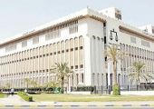 محكمة كويتية تعزل 15 مسئولاً حكومياً من الوظيفة بينهم وزير