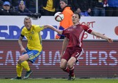 السويد تهزم الدنمرك 2-1 في ملحق تصفيات بطولة أوروبا 2016