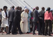 مسلمون ومسيحيون يرحبون ببابا الفاتيكان في إفريقيا الوسطى