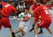 إيران تبقي على آمالها في المنافسة بالفوز على لبنان