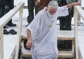 شاهد الصور... احتفال عيد الغطاس في روسيا