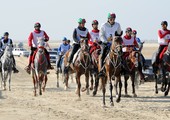 ناصر بن حمد يرحب بمشاركة ولي عهد دبي وفرسان الإمارات في السباق