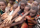 الجفاف يجوِّع أطفال الصومال