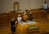 رئيس ميانمار الجديد يؤدي اليمين الدستورية