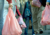  حظر الاكياس البلاستيكية من المتاجر الفرنسية اعتباراً من  يوليو المقبل