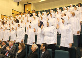 جامعة البحرين الطبية تقيم حفل ارتداء الزي الأبيض لطلبة التمريض