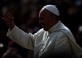 البابا فرنسيس يزور جزيرة ليسبوس اليونانية لتوجيه رسالة تضامن مع المهاجرين