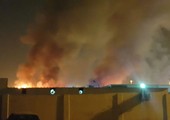 بالصور...حريق بمستودع لإحدى الشركات  بميناء سلمان
