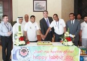الرئيس التنفيذي يشارك نقابة عمال أسري احتفالها بعيد العمال