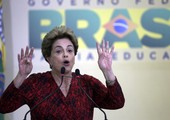 رئيس مجلس النواب البرازيلي يغيّر موقفه ويوافق على إجراء إقالة روسيف