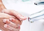 منظمة الصحة العالمية محذرة: نظفوا أيديكم