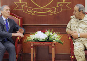 القائد العام يشيد بعلاقات الصداقة بين البحرين والمملكة المتحدة 