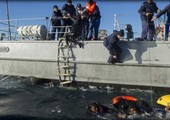 البحرية الإيطالية انتشلت 45 جثة من زورق غرق نصفه بالبحر المتوسط