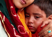الأمهات العازبات هدف لشبكات اتجار بالأطفال في الهند 