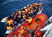 خفر السواحل الإيطالي ينقذ أكثر من 200 مهاجر وينتشل 10 جثث