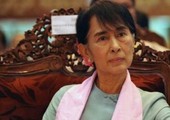زعيمة ميانمار تجتمع مع زعماء الجماعات المتمردة لمحاولة توسيع نطاق محادثات السلام