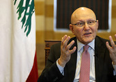 رئيس الوزراء اللبناني يحذر من الاستثمار السياسي لملف النزوح السوري