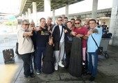 بالصور... حكيم يصل نيويورك والجمهور العربي يحتفي به بالمطار