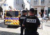 وزير الداخلية الفرنسي يدعو الوطنيين للانضمام إلى جهاز الشرطة