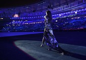 بالصور... أغنى عارضة في العالم تبهر جماهير الأولمبياد