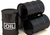 تراجع أسعار النفط في السوق الأميركية بسبب تباطؤ وتيرة انخفاض المخزون