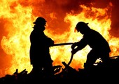 إصابة عدد من الأشخاص ورجال الإطفاء بانفجار وحريق في ماريلاند