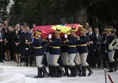 بالصور: جنازة حاشدة في بوخارست للملكة آن آخر ملكات رومانيا 