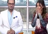 بالفيديو... الإعلامية مهيرة عبدالعزيز تتعرض لموقف محرج... وتعتذر على الفور!