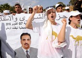 المغاربة يصوتون في منافسة انتخابية بين الإسلاميين والليبراليين