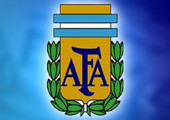 ريفر بليت وراسينغ يواصلان مطاردة استوديانتس على صدارة الدوري الأرجنتيني