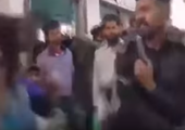 بالفيديو... باكستاني يصفع مذيعة كف لن تنساه طوال حياتها!