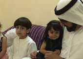 حاكم دبي يلتقي مع الطفلة مهرة التي ظهرت في مقطع الفيديو