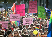 مظاهرات في ألمانيا مؤيدة ومعارضة لبدء تدريس مادة التربية الجنسية في المدارس