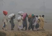 وفاة 17 شخصاً على الأقل في حوادث متعلقة بالضباب الدخاني في باكستان