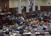البرلمان الأفغاني يعزل وزيرين آخرين ويبقي على وزير المالية