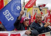 آلاف الموظفين يتظاهرون في البرتغال مطالبين بزيادة اجورهم