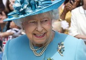 صحيفة: الملكة إليزابيث ستدعو ترامب للقيام بزيارة دولة لبريطانيا