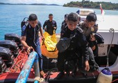 فريق إندونيسي للبحث والانقاذ يقيم ستة مراكز للقيادة للبحث عن الطائرة التي تحطمت في البحر
