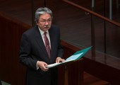 استقالة وزير مالية هونغ كونغ وشائعات عن احتمال ترشحه لرئاسة حكومة المنطقة
